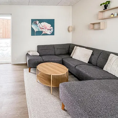 Prázdninový dům Beautiful In With Sauna *